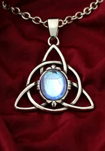 Celtic Knot - Trinity pagan goth punk occult alternative - Picture 1 of 1