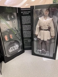 Star Wars Sideshow 1/6 Scale Qui-Gon Jinn Jedi Master Action Figure - Picture 1 of 6