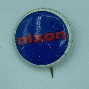 VINTAGE Nixon - Official Nixon Button - Pinback Button Blue - Imagen 1 de 4