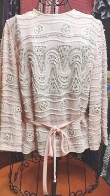 Top JACK BRYAN VINTAGE Talla 6 Rosa Con Cuentas Corbata Cintura Foto 1 de 4