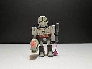 Kidrobot Transformers vs G.I. Mini figura de Joe Mystery Minis Megatron - Imagen 1 de 5