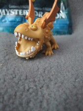 HOW TO TRAIN YOUR DRAGON 3 The Hidden World MEATLUG Mini Dragon