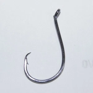 VMC 7384 Black Nivkel and Red Sport Circle Hook, (3) Sizes, (20) Per Pack - Picture 1 of 4