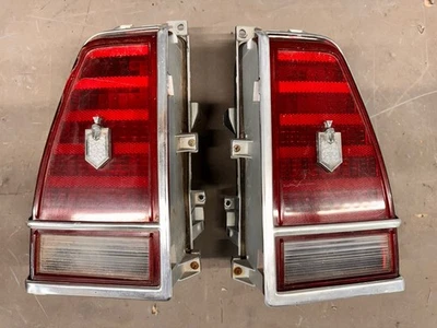 Chevy Monte Carlo 1974 luz trasera lente lámpara luz trasera freno trasero SS Landau Foto 1 de 4