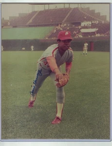 JESUS HERNAIZ Signed 8x10 Photo Historic Autographs COA Autograph PHILLIES - Picture 1 of 2