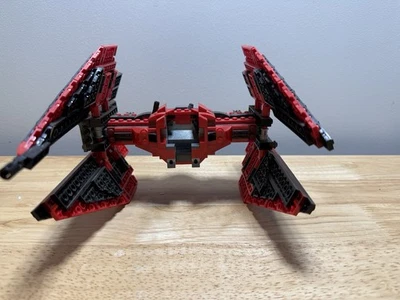 LEGO Star Wars: Major Vonreg's Tie Fighter (75240) - Image 1 of 4