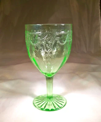 HOCKING GLASS CO. CAMEO BALLERINA GREEN 5-7/8" TALL FOOTED WATER GOBLET! - Image 1 of 3