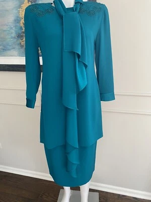 NUEVO CON ETIQUETAS Daymor Couture por C. Mercedes Ferreira Conjunto Falda Blusa Verde Talla 6  Foto 1 de 4