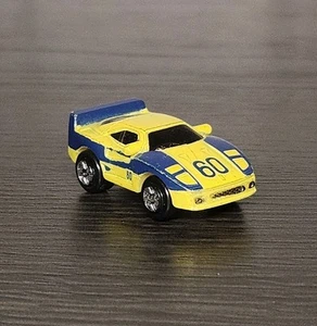 Vintage Galoob Micro Machines 1992, Ferrari F40 Yellow & Blue, Ultrafast - Picture 1 of 4