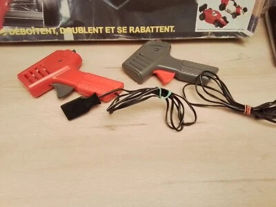 TCR. REF 76-151. 2 MANETTES POUR CIRCUIT CHANGEMENT DE FILE. FONCTIONNELLES - Photo 1/2