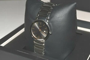 Nuevo reloj RADO Centrix Women's SS Ceramic Gray R30928132 $1530 - Imagen 1 de 4