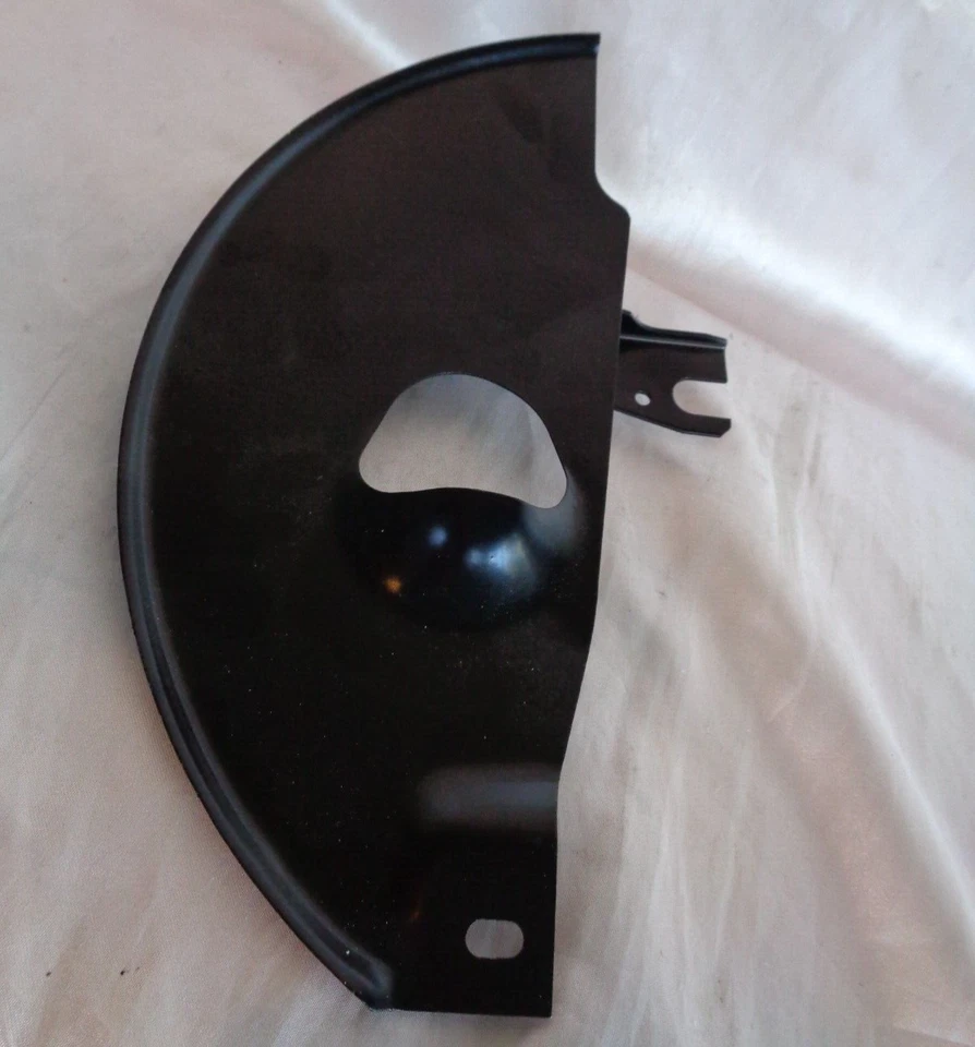 ESCUDO DE ROTOR DE FREIO DIANTEIRO ESQUERDO USADO JAGUAR XJS 90-94 95 96 CCC3629 - Imagem 1 de 1