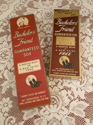2 CAJAS CALCETINES VINTAGE AÑOS 20 SOLTEROS AMIGO BUEN ESTADO Y GRÁFICOS Foto 1 de 4