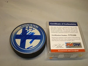 Mikko Koivu Signed Team Finland Hockey Puck Autographed PSA/DNA COA 1B - Picture 1 of 4