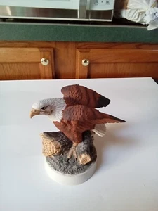 VTG Americana Royal Heritage "Birds In Flight" Collection - Eagle Figurine - Picture 1 of 6