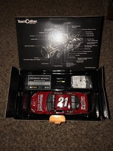 2001 Elliott Sadler #21 Motorcraft Taurus 1/24 Team Caliber Bank Diecast 4 Of756 - Picture 1 of 8