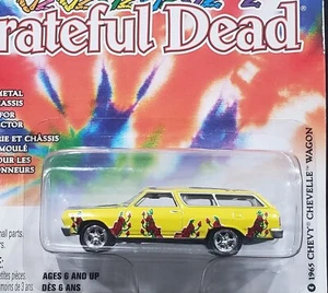 Johnny Lightning 65 1965 Chevy Chevelle Wagon Grateful Dead Chevrolet Car Yellow - Picture 1 of 2