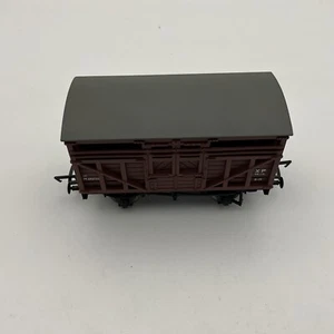 Bachmann 10 Ton Cattle Wagon BR Bauxite 37 - 700A (S) - Picture 1 of 24