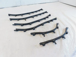 Piaggio Vespa LX LXV S 50 125 150 Rubber Lower Central Foot Mat Strips - Picture 1 of 14