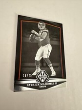 2018 Panini Majestic #99 Patrick Mahomes Card! 18/75! Clean! No Reserve!