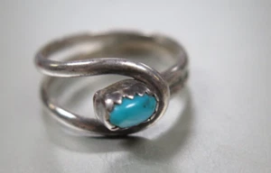 Vintage Southwestern Sterling Silver Turquoise Ring Size 5.5 Estate Item - Picture 1 of 5