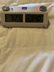 Chronos GX Digital Game Chess Clock - TOUCH - White Used.