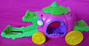PLAYSKOOL Weebles Weeble Wobble ROYAL CARRIAGE Queen Princess for Castle Playset - Picture 1 of 8