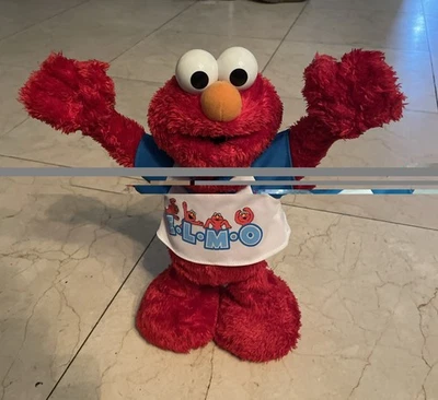 Sesame Street 2003 Cheering Elmo E-L-M-O (YMCA) Works Great Mattel - Image 1 of 4