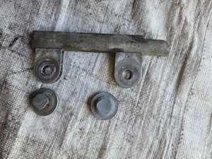 92-00 LEXUS SC300 SC400 Right Passenger window glass holding metal plate rail RH - Picture 1 of 2