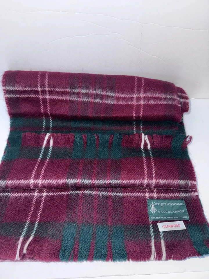 Lochcarron of Scotland 100% Wool Crawford Plaid Scarf Red Green White Tartan - Image 1 of 3