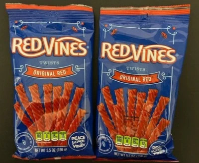 Red Vines Alcaçuz Torções-Sabor Vermelho Original-Doces Macios e Mastigáveis- DOIS SACOS GRANDES - Imagem 1 de 2