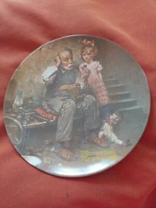 "The Cobbler" 1978 Knowles Collector Plate - Picture 1 of 5