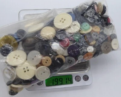 1,1 kgs. Knöpfe, Haken, Ösen,Perlmutt Tracht , Verschlüsse - Bild 1 von 4