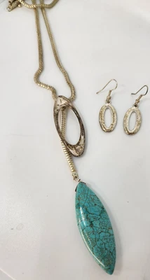 Elegant Silver Tone & Turquoise Pendant Necklace Oval Frame and earrings - Image 1 of 4