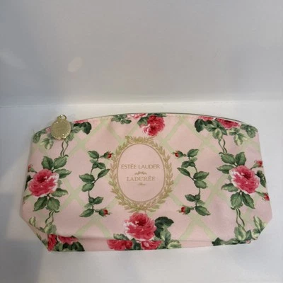 Bolsa de maquillaje cosmético Estee Lauder primavera 2025 Foto 1 de 4