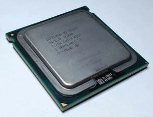 Intel Xeon E5335 2 GHz 2.00GHZ/8M/1333, SLAEK Socket 771 - Picture 1 of 1
