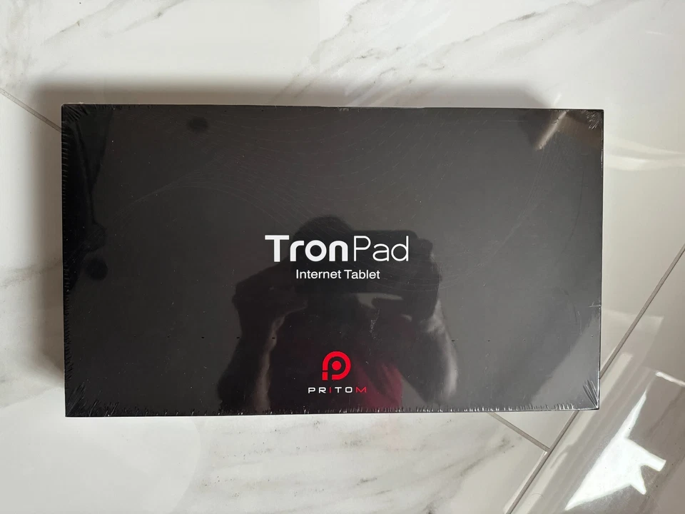 Pritom  10 inch android tablet | 2+2GB Ram | 64GB ROM | Micro SD card support - Image 1 of 2