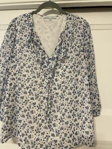 NEW Collective Concepts Sheer Blue White Floral Blouse Top Size Med