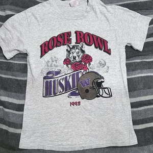 Rare Vintage 1993 Rose Bowl Washington Huskies Hanes Heavyweight Shirt M USA - Picture 1 of 6