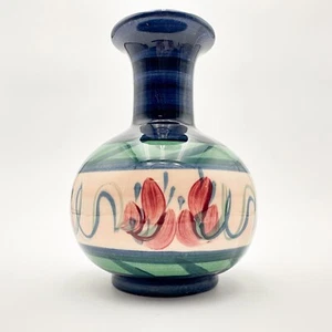 Gail Pittman Pottery Ceramic Vase Glazed Blue Green Grapevine Signed 7" - Picture 1 of 12