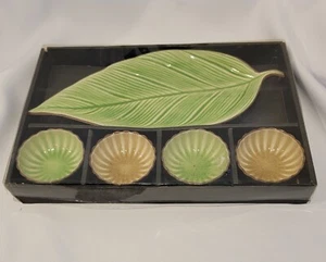Sushi 5 Piece Dish Set, (1) Platter & (4) Condiment Bowls. - Picture 1 of 8