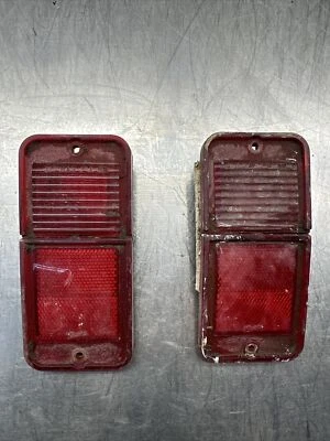 1967-1972 Chevy GMC Truck Suburban Rear Side Marker Lamp Pair Original Vintage - Imagem 1 de 4