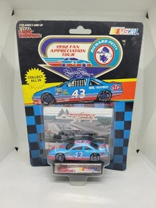 Vintage Racing Champions Richard Petty 1992 Fan Appreciation Tour Diecast Car - Picture 1 of 3