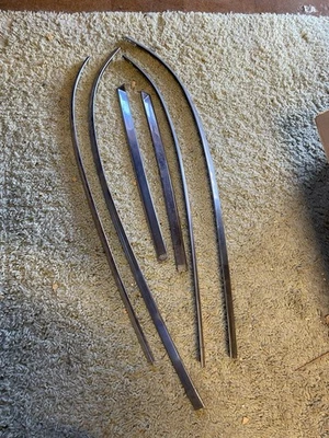 Juego de molduras para molduras de parabrisas de acero inoxidable Ford Truck F100 F250 1967-79 #SR Foto 1 de 4