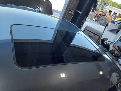 (LOCAL PICKUP ONLY) Roof Glass Fits 12-18 BMW 320i 2984503 Foto 1 de 4