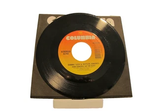 45 RECORD - JOHNNY CASH & WAYLON JENNINGS - EVEN COWGIRLS GET THE BLUES - Picture 1 of 1