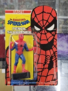 Vintage 1980 Nasta The Amazing Spider Man Marvel Bleistiftspitzer Figur LESEN - Bild 1 von 10
