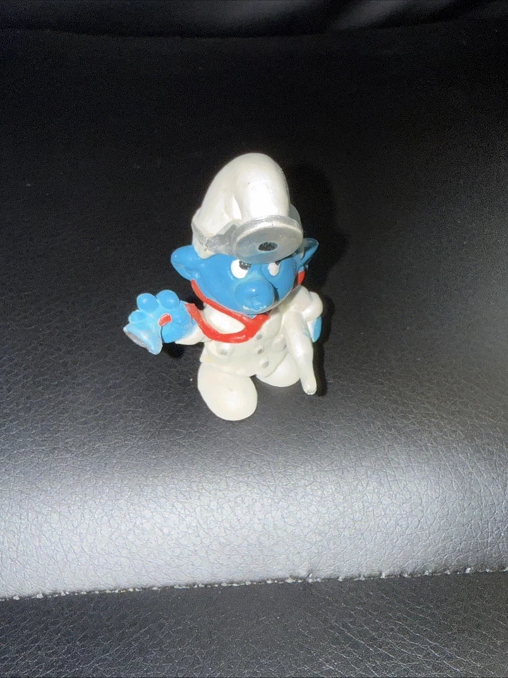 Peyo Smurfs Doctor Smurf Physician Vintage Figure PVC Toy Figurine 1978 - Изображение 1 из 4