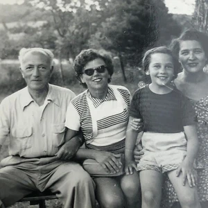 Vintage 1950s Happy Family Photograph Real Original Candid Smiles Child Girl - Picture 1 of 6