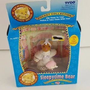 1995 Tyco Vermont Teddybär Sleepytime Bear Pocket Collection in Box Rarität 3 Zoll - Bild 1 von 6